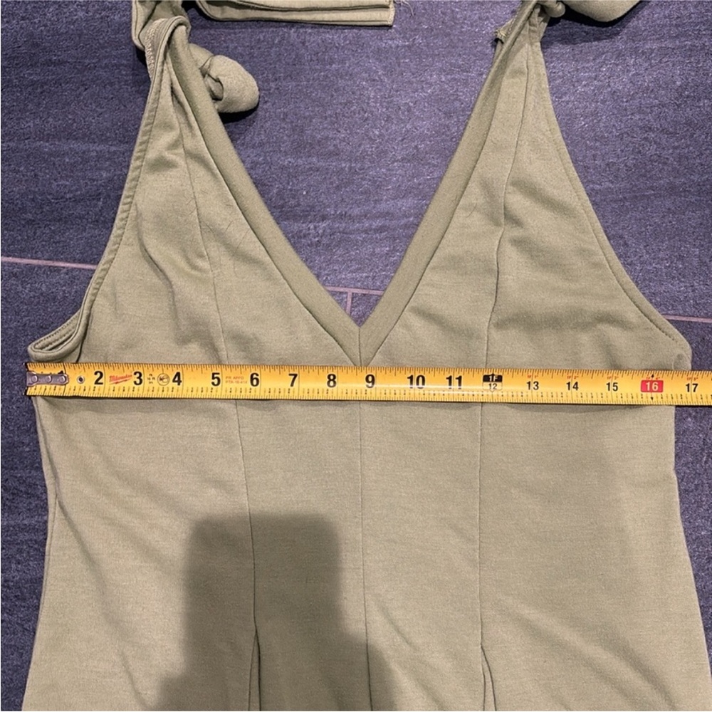 Green tie strap jumpsuit/overalls - Picture 7 of 9